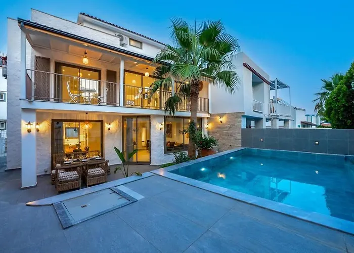 Charming 3bed W/ Pool, Very Close To Centre Vila