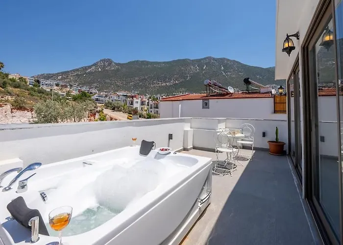 Charming 3bed W/ Pool, Very Close To Centre * Kaş