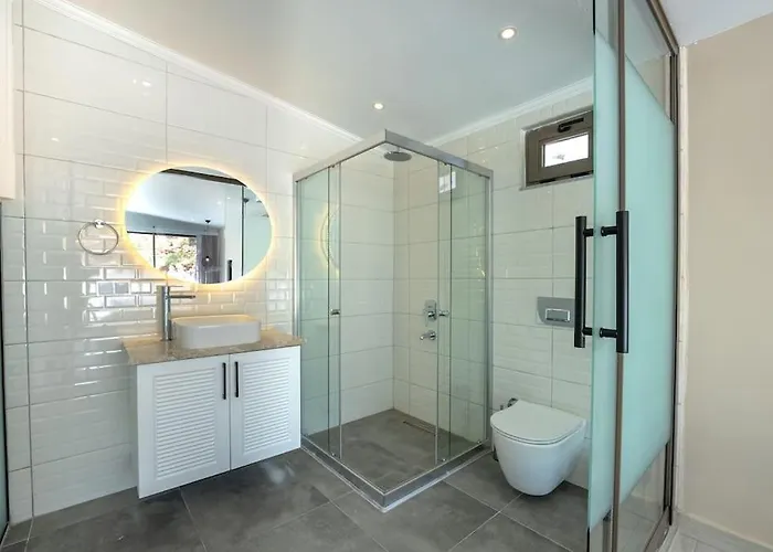 Vila Charming 3bed W/ Pool, Very Close To Centre